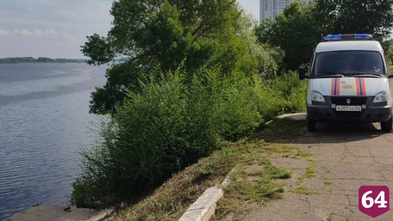 В Волге под Саратовом обнаружили утопленницу