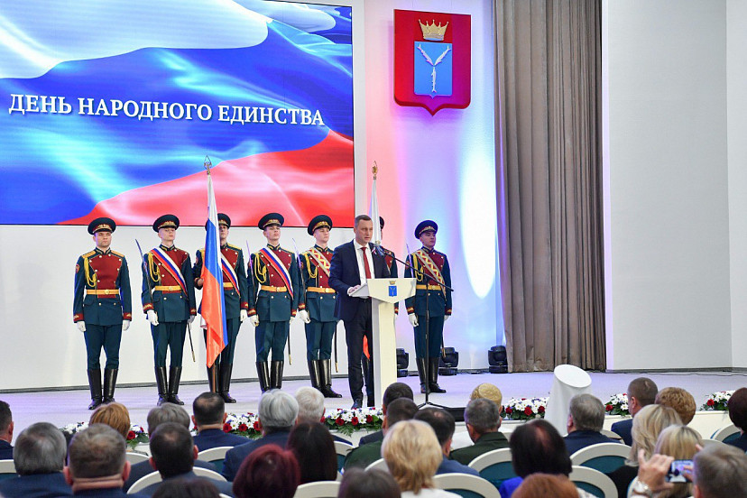 Саратовский губернатор отметил единство народов России
