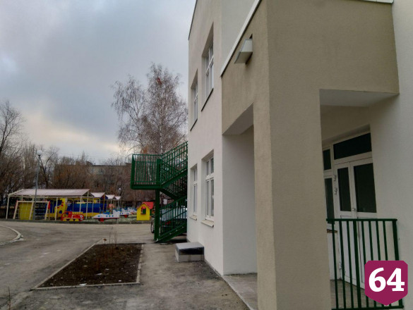 Строителям указали на недочеты в новых детских садах Саратова 