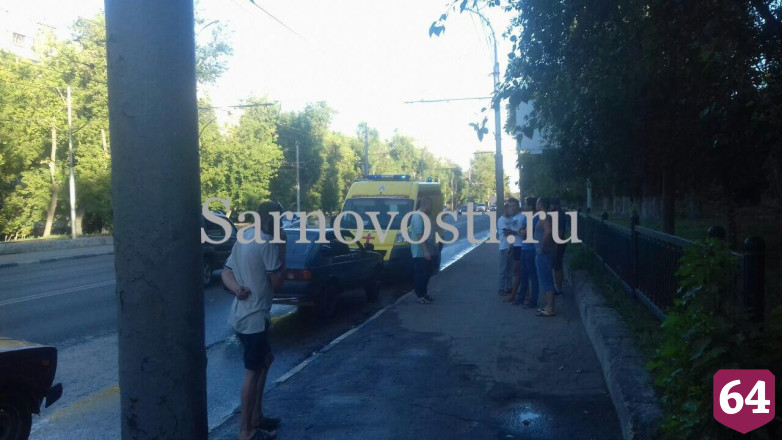 В Саратове водитель «Жигулей» сбил пешехода на «зебре»