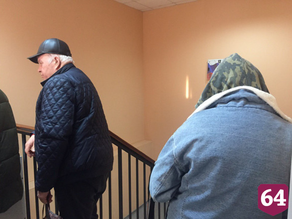 В Саратове арестовали на 2 месяца планировавшего массовый расстрел в школе подростка