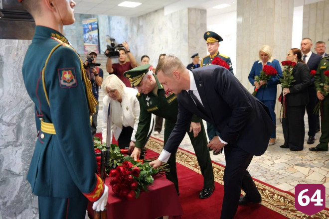 Первые курсанты Саратовского химучилища приняли военную присягу
