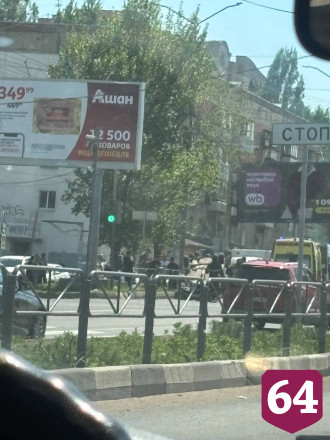Три человека покалечились в ДТП с перевернувшейся «Грантой» в Саратове