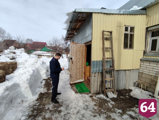 В частном доме под Саратовом обнаружили убитую женщину