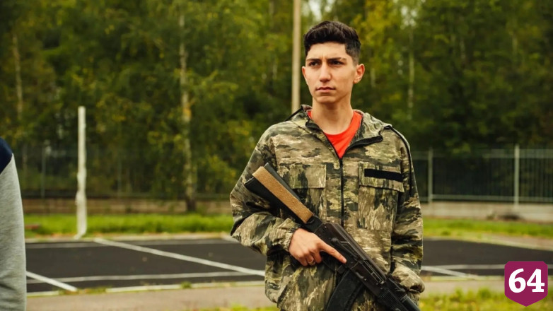Саратовский школьник прошел школу спецназа на «Юнармейских маршрутах»