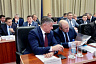 Саратовский губернатор напомнил чиновникам о важности контакта с людьми 