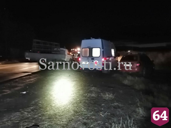 Под Саратовом двое детей травмировались в аварии с грузовиком