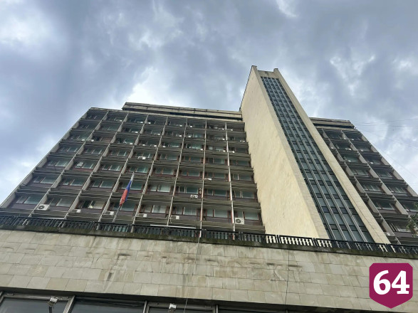 В Саратове продолжаются разбирательства вокруг пристроек к Сенному рынку