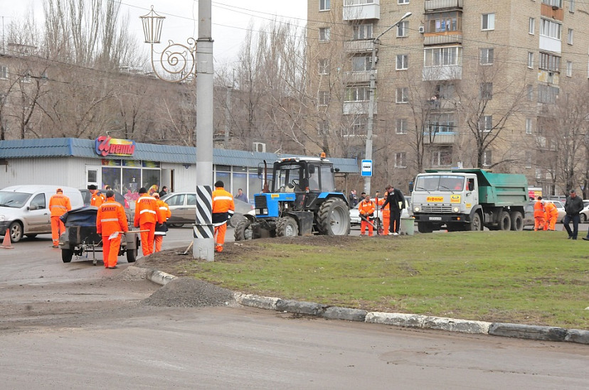 В Саратове обозначили срок ремонта дорог 
