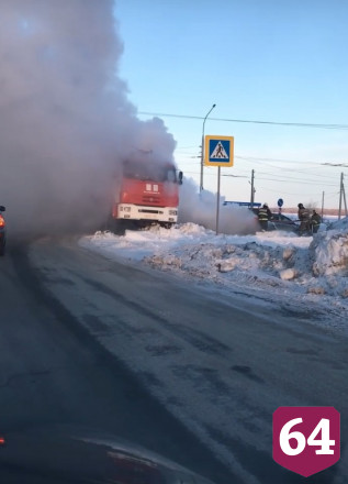 Рядом с городским парком сгорел автомобиль