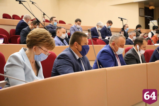 В облдуме поспорили об алкоголиках