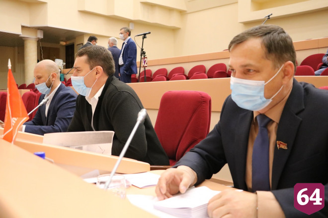 В облдуме поспорили об алкоголиках