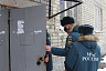 На пожаре в подвале саратовской пятиэтажки спасли бомжа