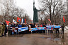 В Саратове автомобилисты поддержали бронепробег Росгвардии