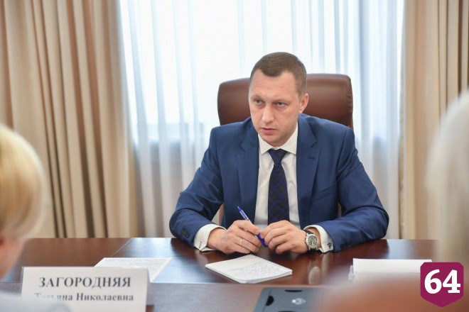 Роман Бусаргин поручил усилить контроль за детскими лагерями и площадками