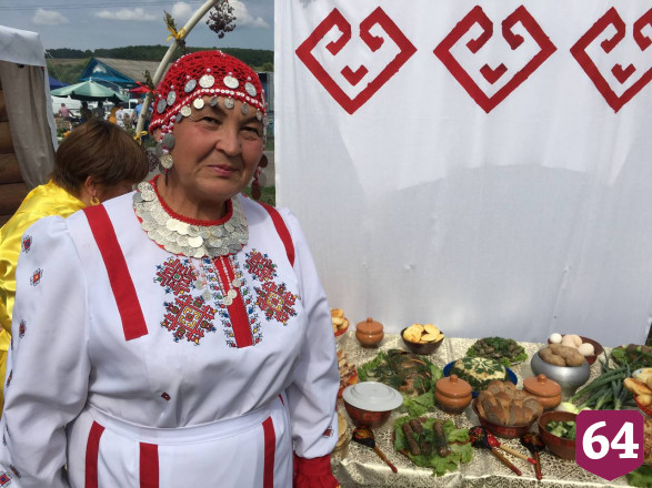 На празднике Акатуй саратовцев учили делать обереги