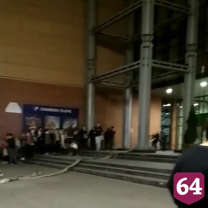 В Саратове эвакуировали ТЦ «Триумф Молл»