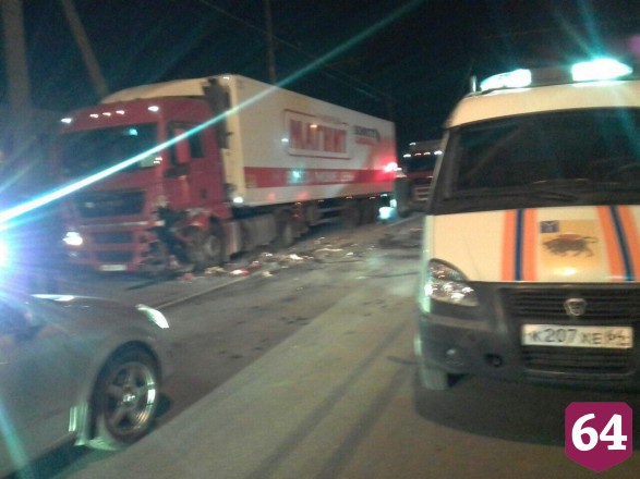 В массовой аварии с фурой «Магнита» пострадали 3 человека