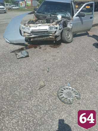 Автоледи устроила ДТП с внедорожником и попала с пассажиркой в больницу