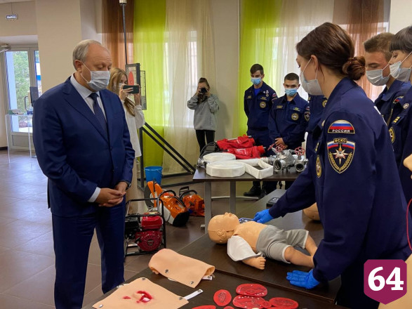 Губернатор рассказал о перспективах для рабочей молодежи 