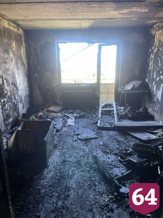 В Саратове курильщик спалил балкон и комнату