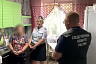 Жительница Саратовской области подмешала трем внукам и дочери яд в пищу