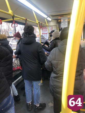 В Саратове молодежь попросили не тащить заразу в дома к старикам