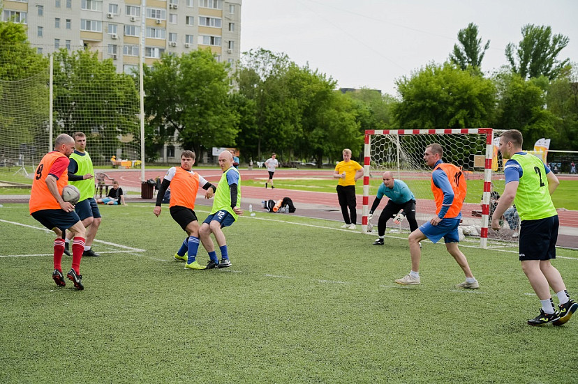 На Саратовском НПЗ прошли Летние спортивные игры
