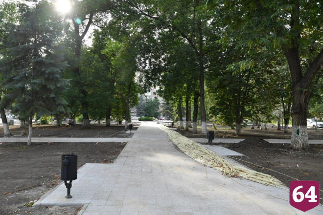 Губернатор остался недоволен ремонтом цирка и площади Кирова 