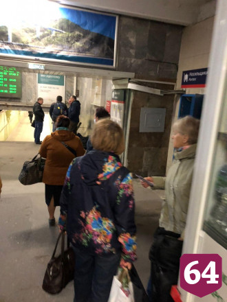 Жители Саратова не боятся заболеть коронавирусом на вокзале