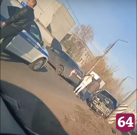 В дорожной аварии под Саратовом травмировались два человека
