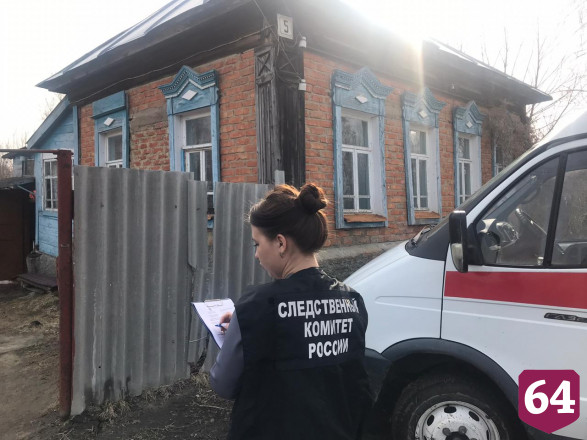 Под Саратовом женщина пришла в гости к подруге и нашла ее мертвой