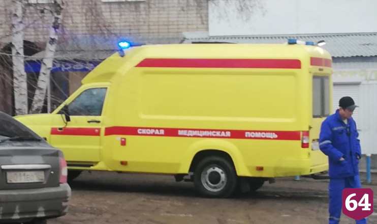 Отец и 4-летний сын покалечились в ДТП с 4 автомобилями