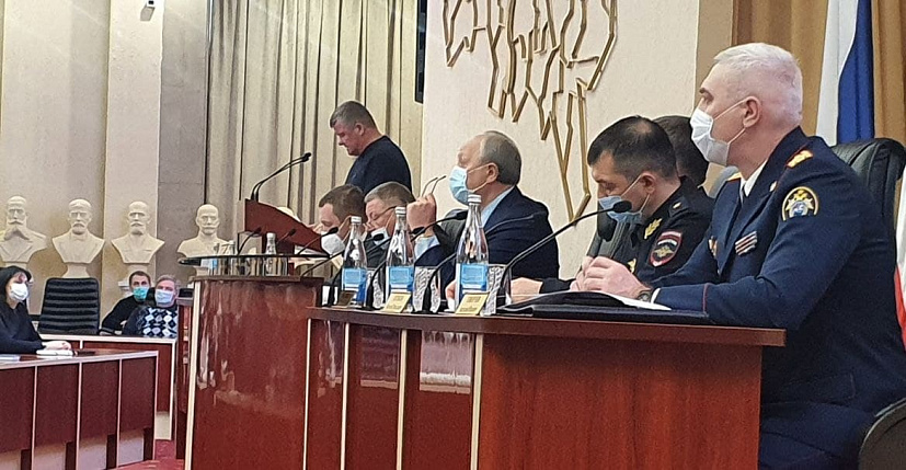 Оставшимся без жилья из-за низких потолков дольщикам купят новые квартиры 