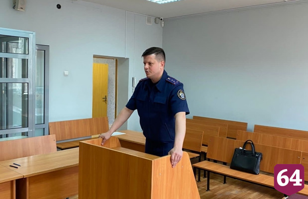 Жителя Саратова арестовали за убийство возлюбленной в коммуналке