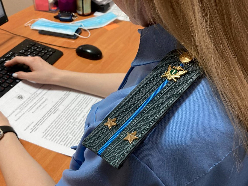 Житель Саратова может лишиться иномарки из-за долга по алиментам