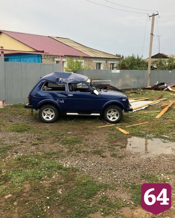 В Питерском районе после урагана объявили чрезвычайную ситуацию