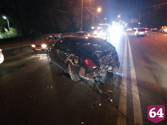 После ДТП с 2 погибшими под Саратовом возбуждено дело