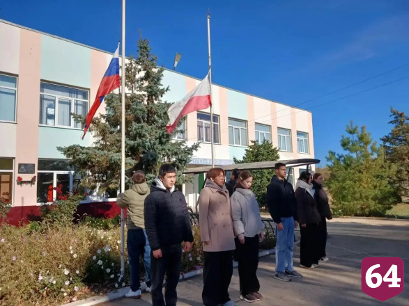 В Саратовской области открыли мемориальную доску кавалеру ордена Мужества 