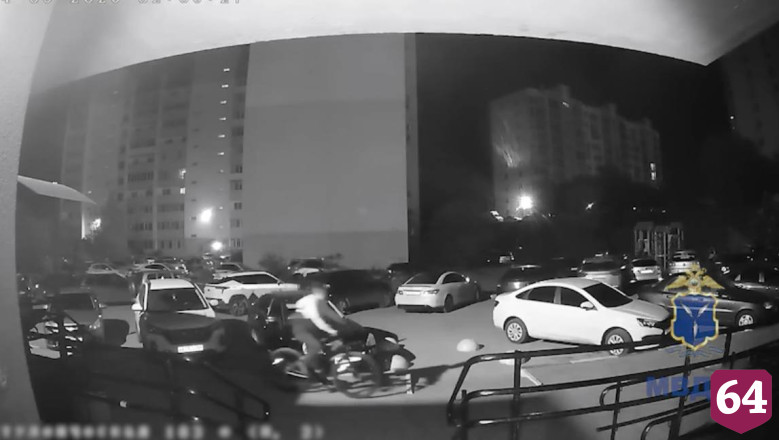 Подростка задержали за кражу велосипеда из подъезда в Энгельсе