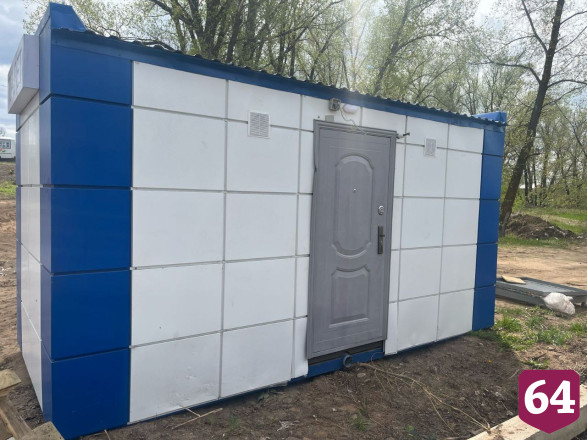 Саратовские чиновники отказались принимать туалет «ужасного качества»