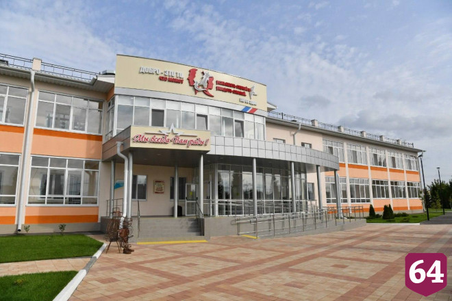 Роман Бусаргин поздравил труженицу тыла со столетием 