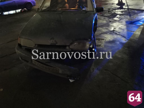 В ДТП у саратовского драмтеатра пострадал неизвестный