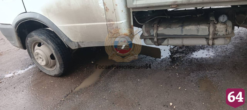 В Саратове грузовая «Газель» сбила пенсионерку