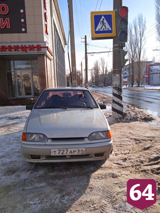 Под Саратовом из-за автохамов на переходе пешеходы «скачут, как кролики»