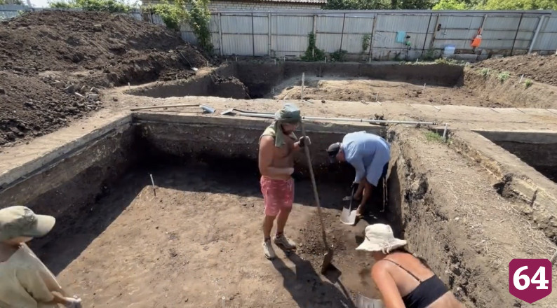 Археологи раскрыли процесс раскопок базара средневекового города в Саратове