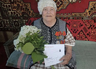 Саратовскую труженицу тыла с 95-летием поздравил Владимир Путин