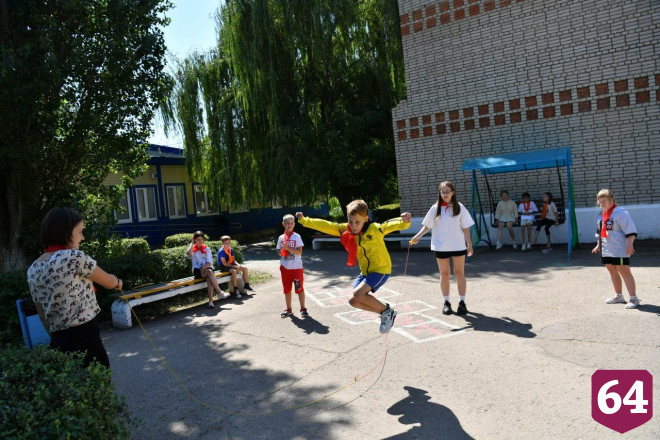 В Саратовскую область приехали отдыхать 83 ребенка из ЛНР 