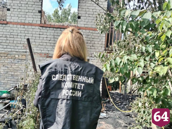 Мужчина погиб на пожаре в дачном поселке Саратова 