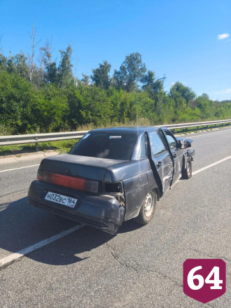 ДТП с грузовиком «Пятерочки» на саратовской трассе стало причиной пробки